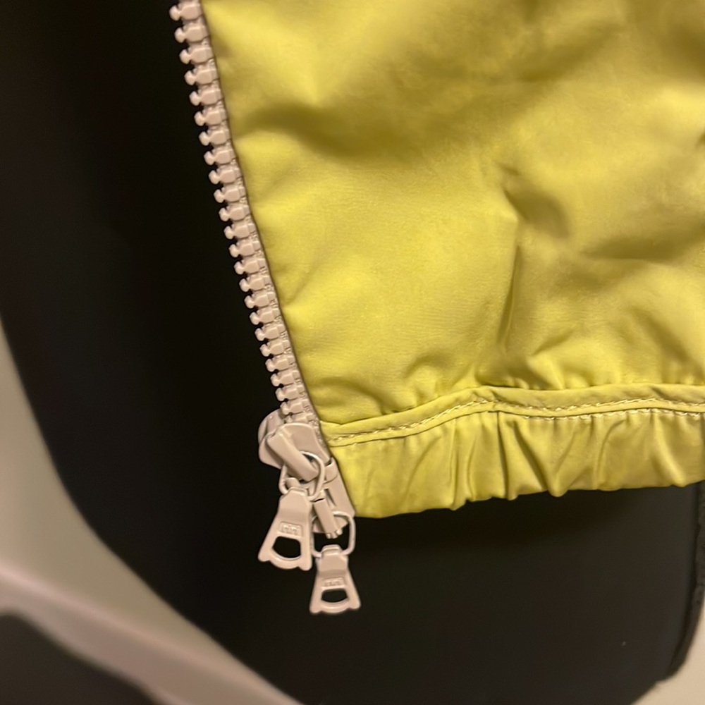 Lida Baday Chartreuse Green Cropped Jacket - Picture 4 of 9